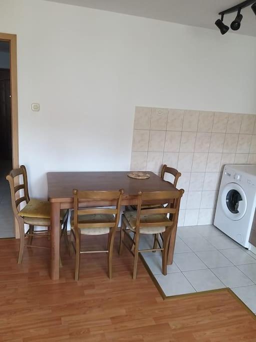 Nice Apartment On Quite Location Near City Center Split Extérieur photo
