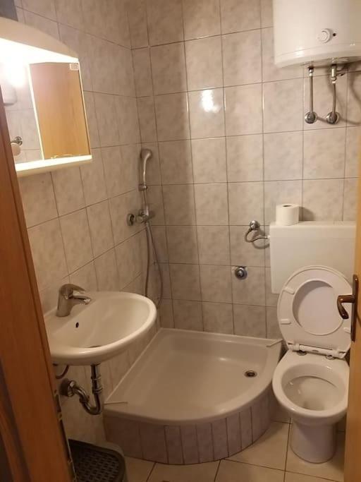 Nice Apartment On Quite Location Near City Center Split Extérieur photo